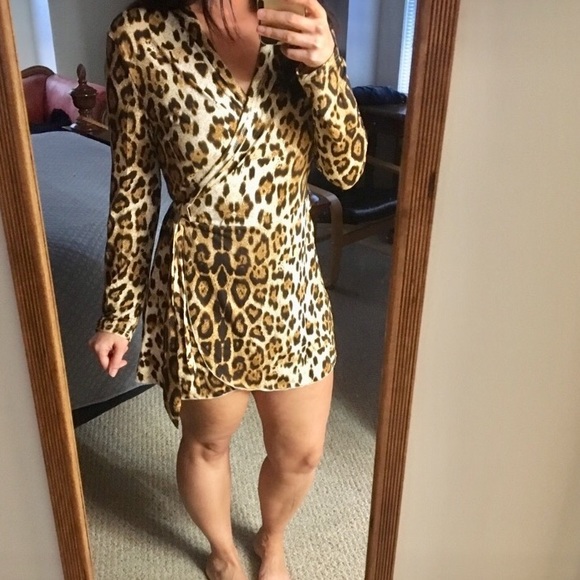 Dresses & Skirts - LEOPARD PRINT MINI WRAP DRESS